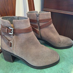 Michael Kors Brown Suede Ankle Boot size 7.5